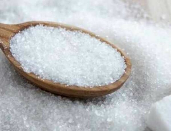 සුදු සීනි හිගයක් පෙදෙස් රැසකම