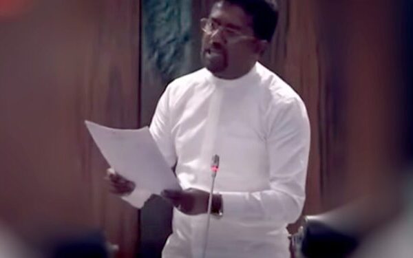 ඖෂධ ගනුදෙනුවට සම්බන්ධ සැකකරුවෙක් රටින් පැනලා